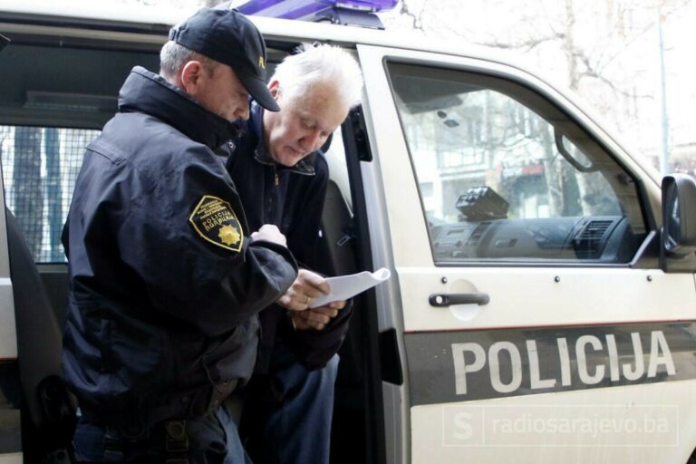 Još jedan bh. političar pod optužnicom: Kako je došao do traktora?