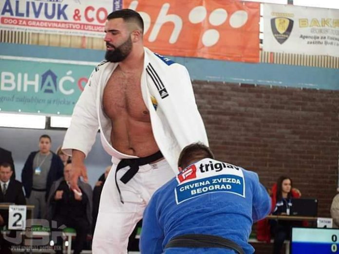 E84BA1EC BD54 4CE1 91B6 26E44180347C 696x522 1