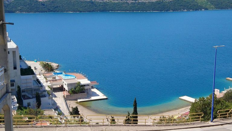 Hoćete u Neum? Morate platiti 5 ili 10 KM za dezinfekciju vozila