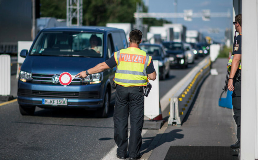 F1885EF6 363C 4641 A13A 0777D2FE2A88