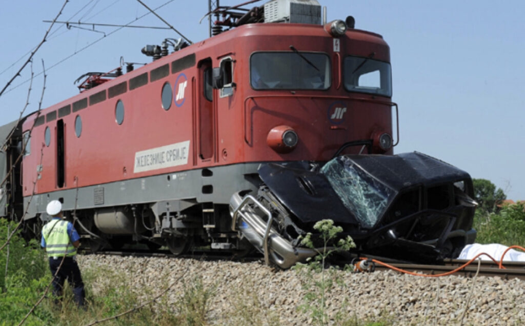 F9470CCD CE2E 47CF 986C EAF693F4AE08