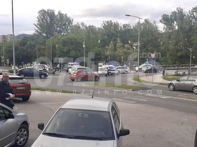 ZABRINJAVAJUĆE: Dva slučaja napada migranata na Zeničanke, uhvatio je za ruku i pokušao poljubiti