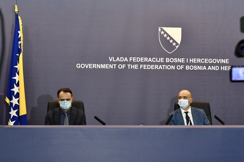 FFB11E96 06D4 45CF B95D 95083EBFF405