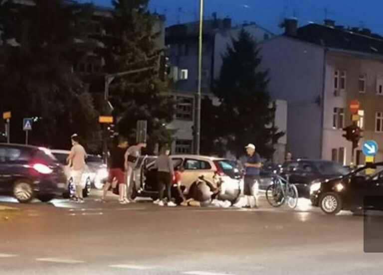 DRAMA U BIH: Djevojci pozlilo tokom vožnje, građani priskočili u pomoć