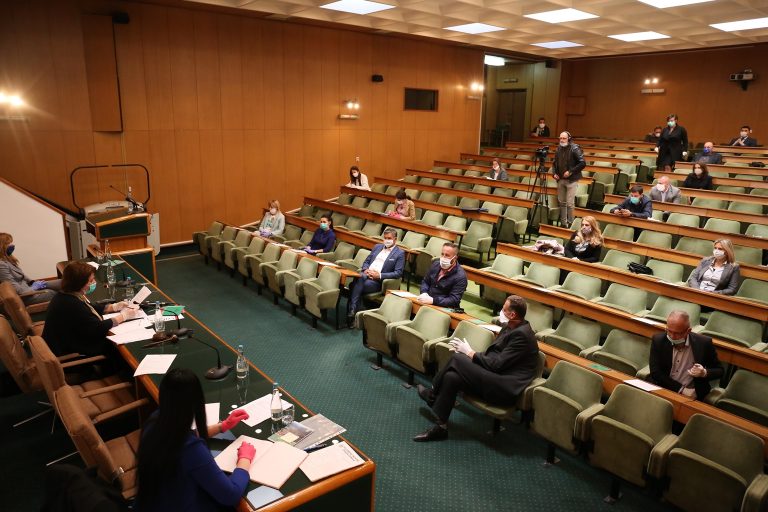 Parlamentarna većina odbila prijedloge gradonačelnika Kasumovića za podršku privrednicima