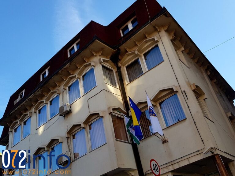 SDP ZDK: SDA nastavlja trgovinu državnim institucijama da bi ostali na vlasti