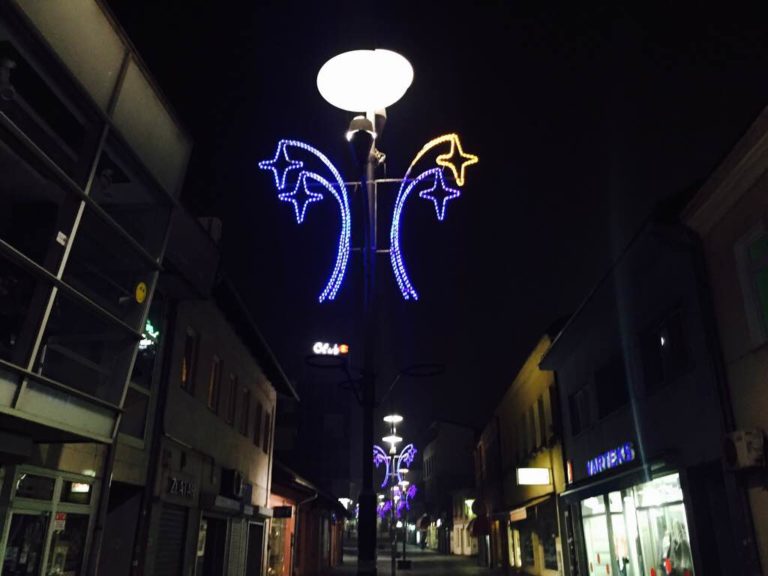 Bez novih elemenata: Zenica će biti dekorisana starim ukrasima, traži se sponzor za jelku