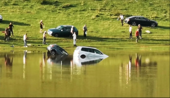 Jezero progutalo dva 696x402 1