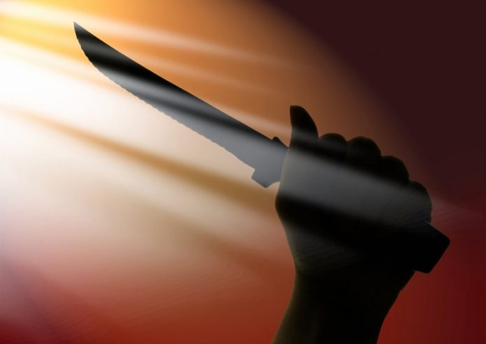 Noz ubistvo 696x493 3