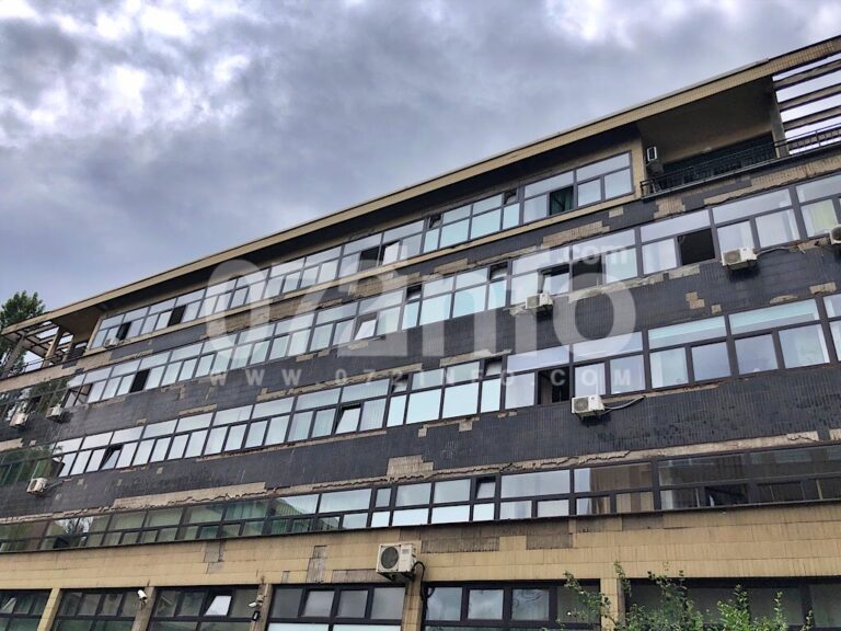 Ukrali Versace, Bvlgari, Gucci, 1 Million: Par iz Zenice ukrao parfeme iz DM-a vrijednosti 444 KM, potvrđena optužnica