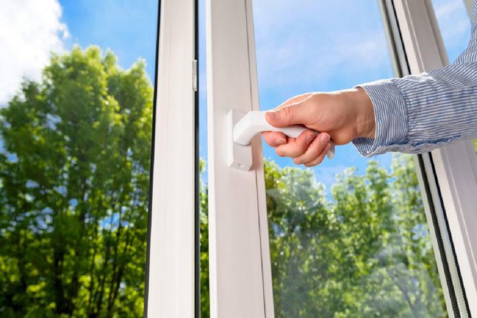 Prozor PVC 696x464 1