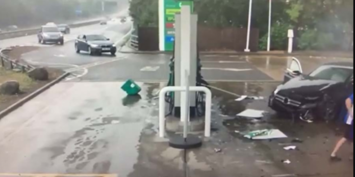 RAZLUPAO POLA BENZINSKE PUMPE 696x348 1