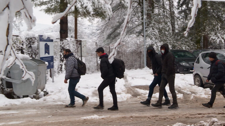Poziv vlastima u BiH da hitno iznađu rješenje za oko 900 migranata iz kampa Lipa