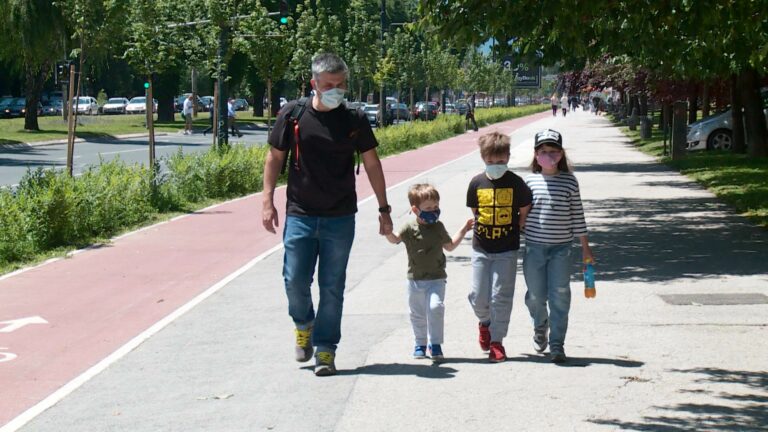 Kako djeci objasniti novu “normalnost”