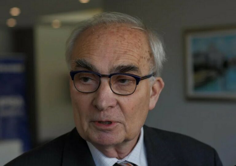 Neću da budem majmun, hoću da budem Bosanac