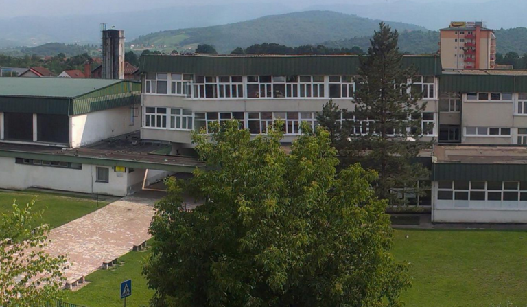 Srednjoškolski profesor osuđen na 18 mjeseci zatvora: Zabranjeno mu i da predaje tri godine