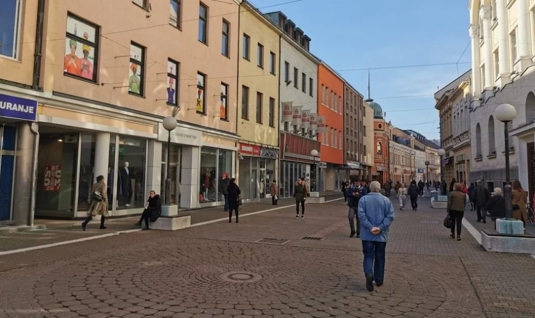 Zatvaraju se sve osnovne i srednje škole u Republici Srpskoj zbog koronavirusa