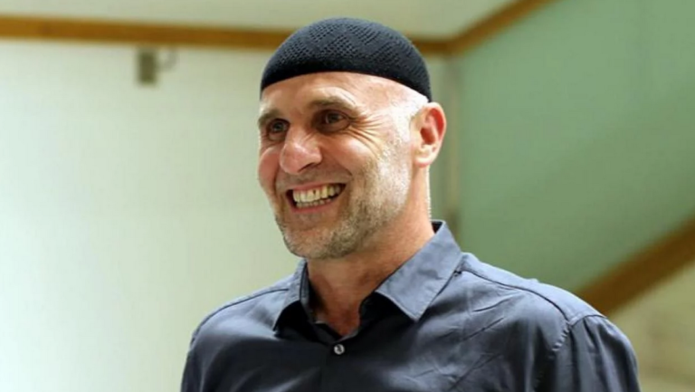 Ramazanska poruka hafiza Bugarija: Imaš sve, a sebe nemaš, budi Njegov, a ne svoj!