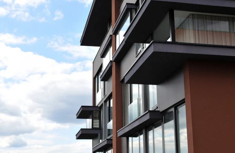 Najskuplji stan u FBiH prodat u Sarajevu za 750 hiljada KM, najskuplja kuća u Neumu za 1,2 miliona KM