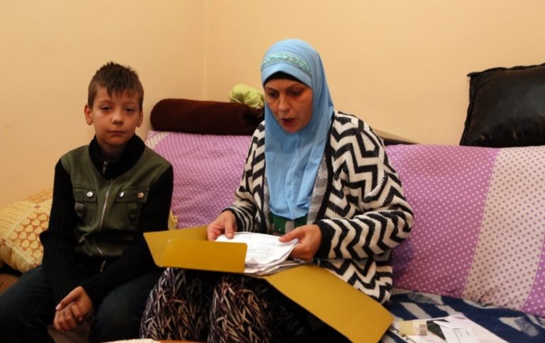 Nakon što su suze dječaka iz Zenice ganule ljude širom BiH: Potresna priča o neimaštini ili još jedna prevara