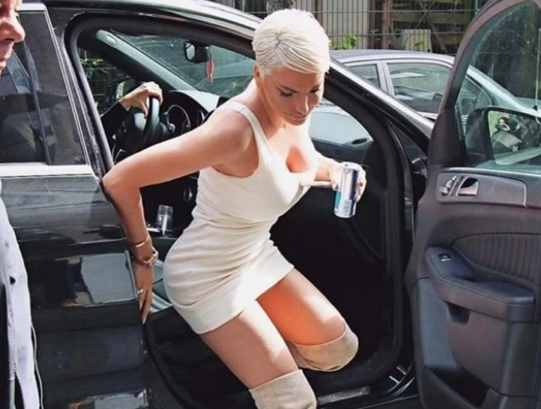 Oglasila se Karleuša o koncertu na kojem pjeva na dan godišnjice genocida u Srebrenici