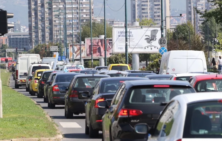 Iz policije pojasnili: Mjera zabrane kretanja u FBiH odnosi se i na prevoz automobilom