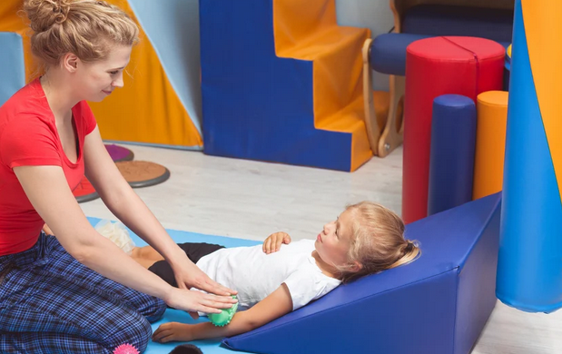 Kako poremećaj senzorne integracije utječe na razvoj djeteta i svijet oko njega?