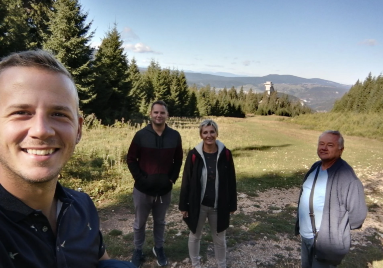 Potresna ispovijest porodice Tatarević o borbi sa COVID-om: Teško je gledati mamu koja se bori doći do daha…