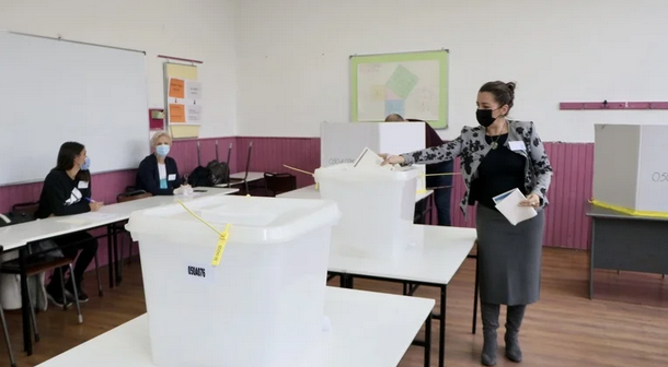 Moguće ponovno brojanje glasova u Brčkom zbog netačnih podataka, sporno 13.000 listića