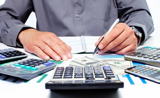 BiH ove godine već nedostaju dvije milijarde KM: Kako spojiti kraj s krajem