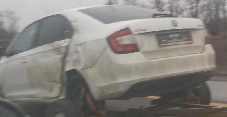 Pogledajte kako se “snašao” vozač oštećenog automobila u Rusiji