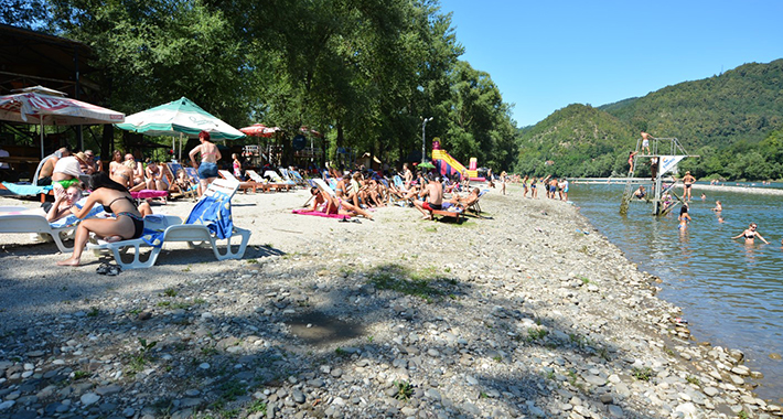 Rajska plaža je jedno od najljepših mjesta za kupanje u BiH (FOTO)