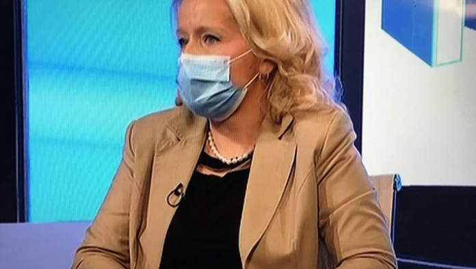 Treba li da se vakcinisu oni koji su prelezali koronu 696x393 1