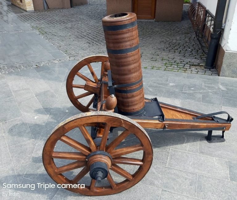 Lijepa vijest: Gradonačelnik Sarajeva Abdulah Skaka Žepčacima poklanja ramazanski top