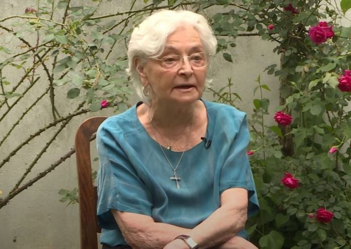 ana gligic 1 696x495 1