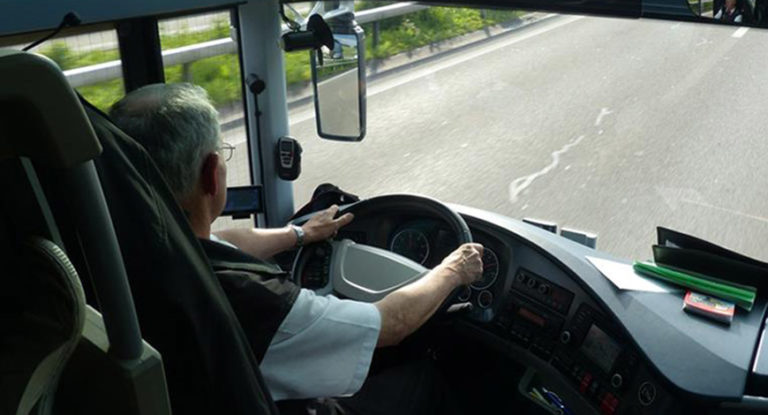 Američkoj industriji nedostaje 80.000 vozača kamiona