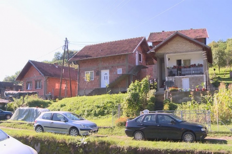 b27b8607d6d4c546cc40b38be0d74a63