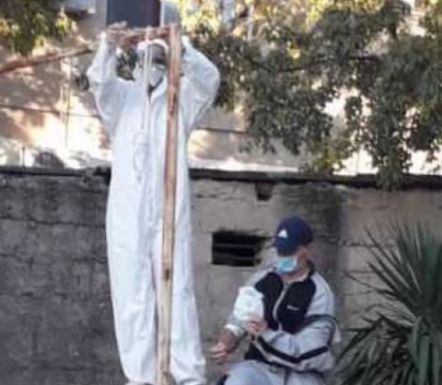 b5fec2dbbdce44bad72bbd1afd3711c7