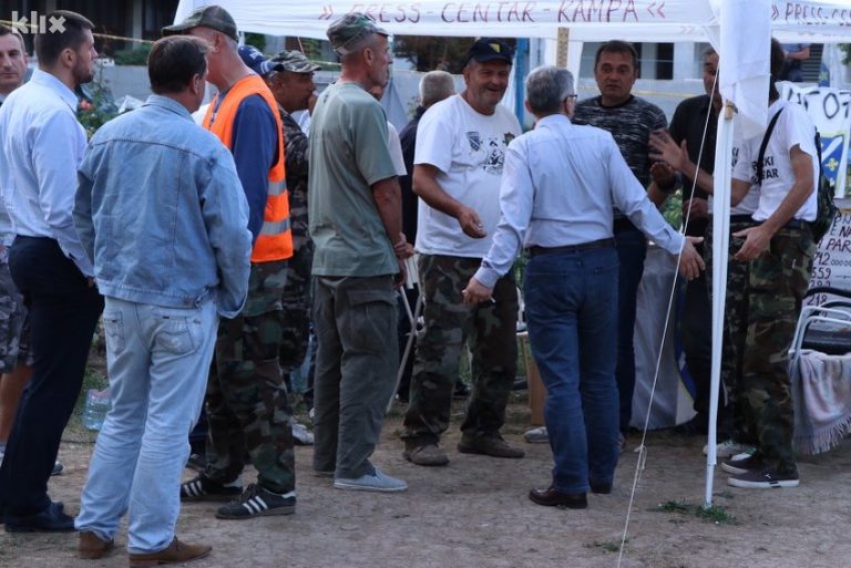 Demobilisani borci FBiH traže zakon, u suprotnom najavljuju masovne proteste