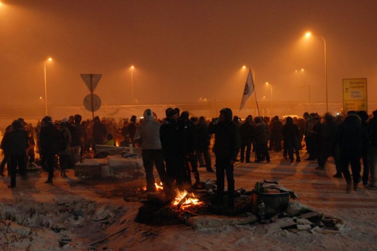 Demobilisani borci još jednu noć provode na petlji Šićki Brod