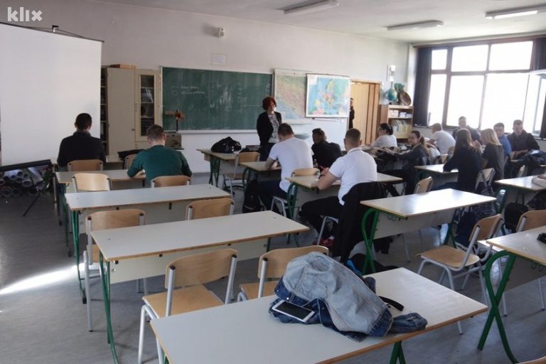 Prevencija nezaposlenosti: Vlasti u FBiH planiraju uvesti dualni sistem obrazovanja u srednje škole