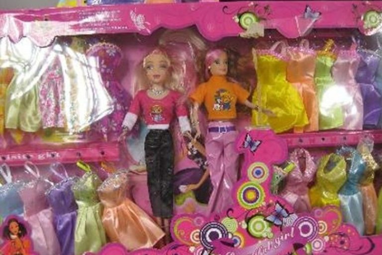 Federalni granični inspektor zabranio uvoz 2.136 artikala dječijih lutki