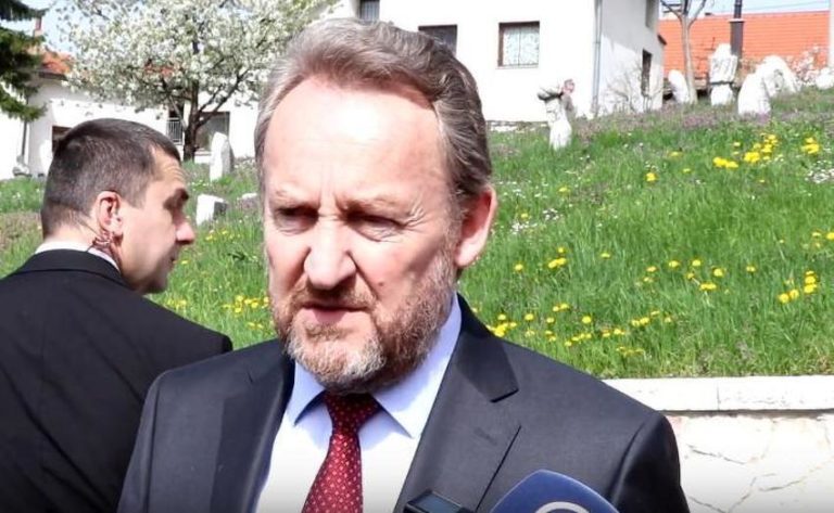 Izetbegović čestitao Prvi maj: Nastavimo ekonomski razvijati našu zemlju