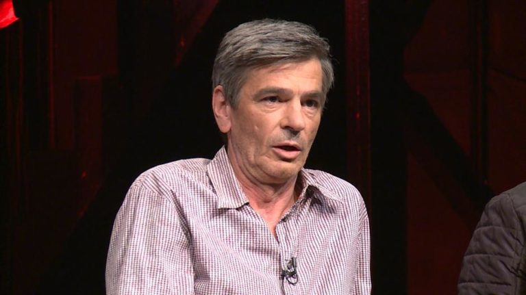 Bašić: Bilo nezamislivo sa scene reći ‘bolan ili ba’