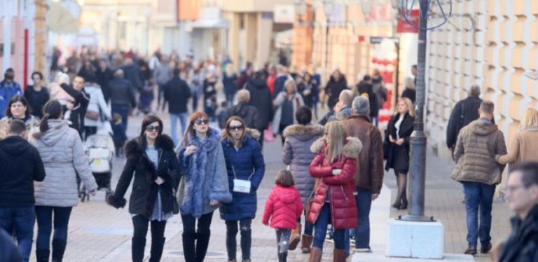 Alarmantan odlazak mladih iz BiH: Nova radna mjesta ključna za ostanak