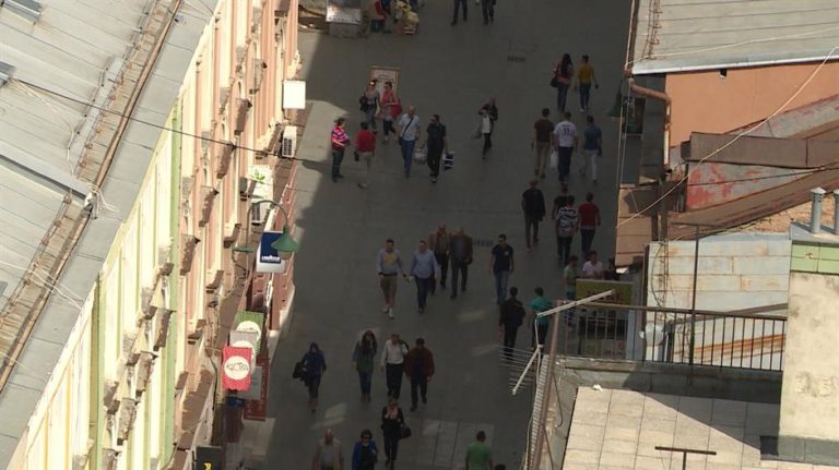 FOTO| Kako lopovi u Sarajevu obilježavaju stan koji će obiti