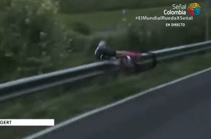 biciklista pad 696x460 1