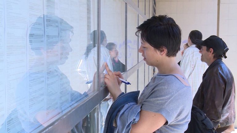 Redovi ispred biroa za zapošljavanje, sve manje vjere u bh. sistem i vlast