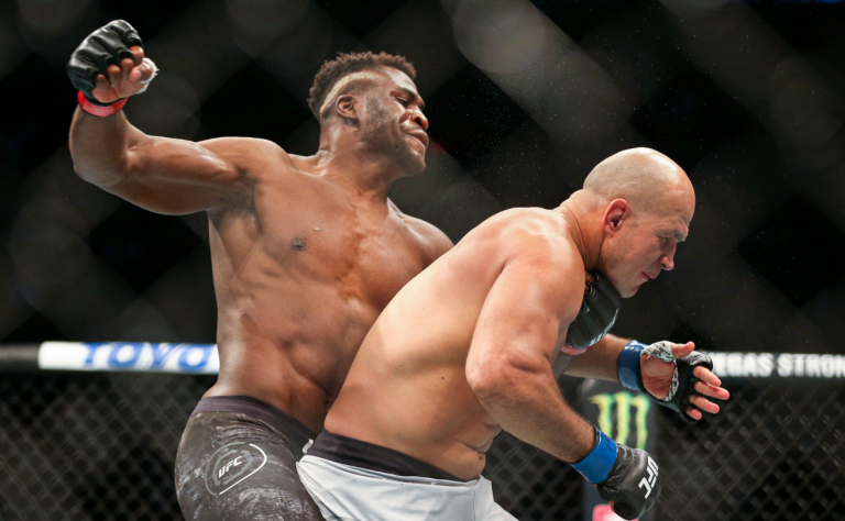 Dogovara se strašna borba: Ovo je brutalnost u najsurovijem obliku