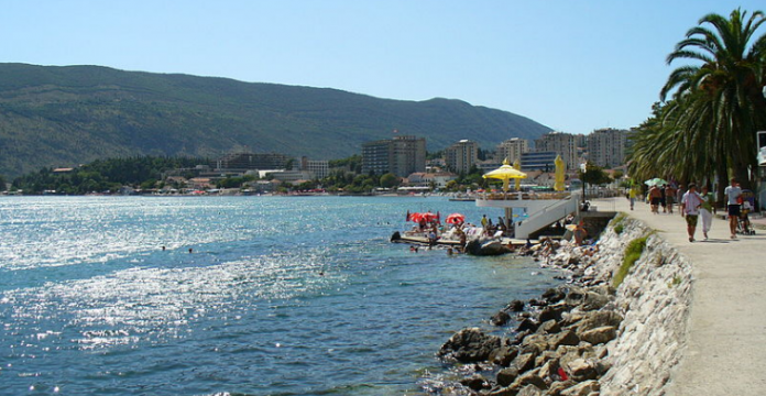 budva sezona 3 696x360 1